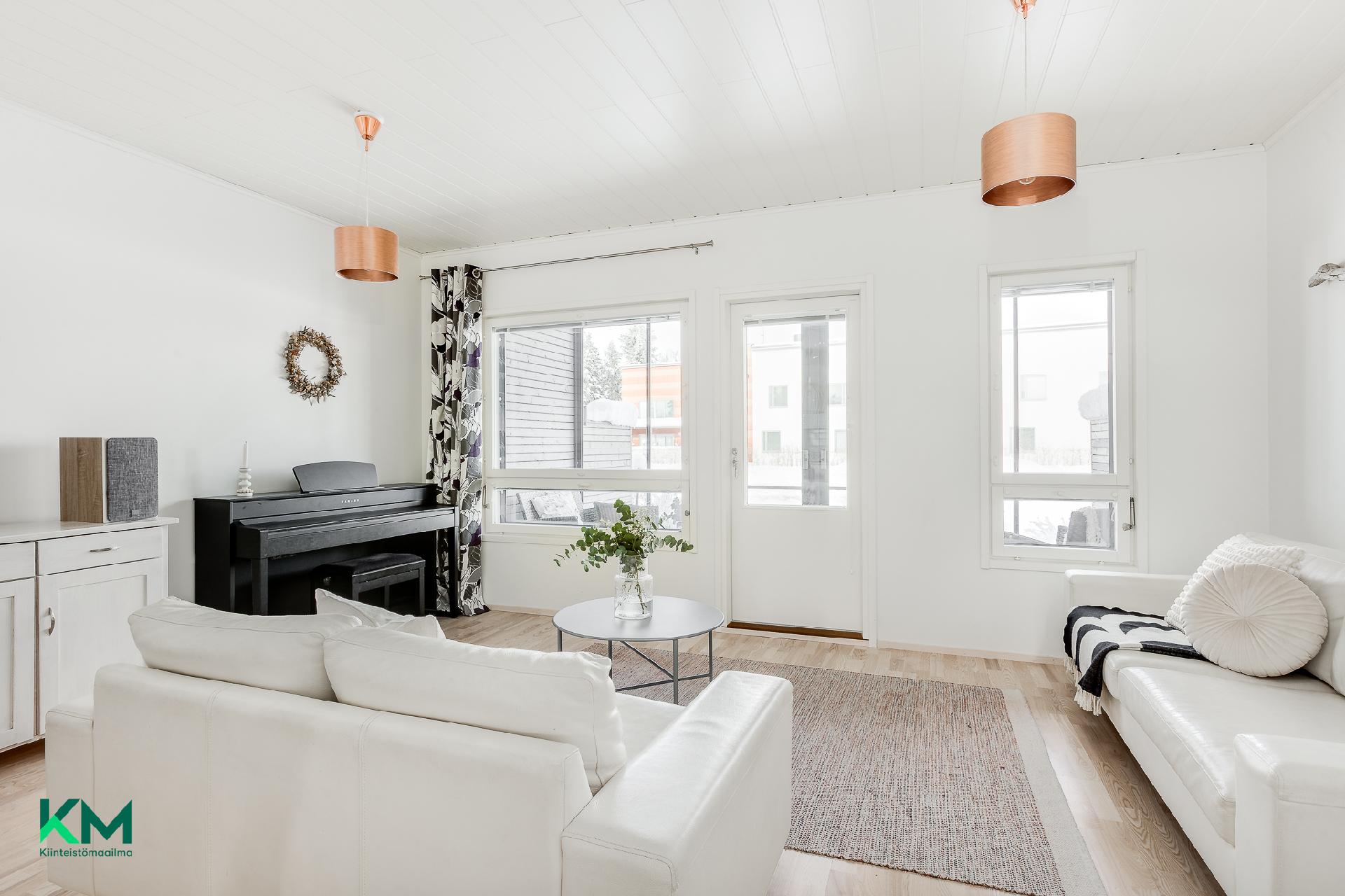 Savusaunantie 2, Kiulukangas, Oulu