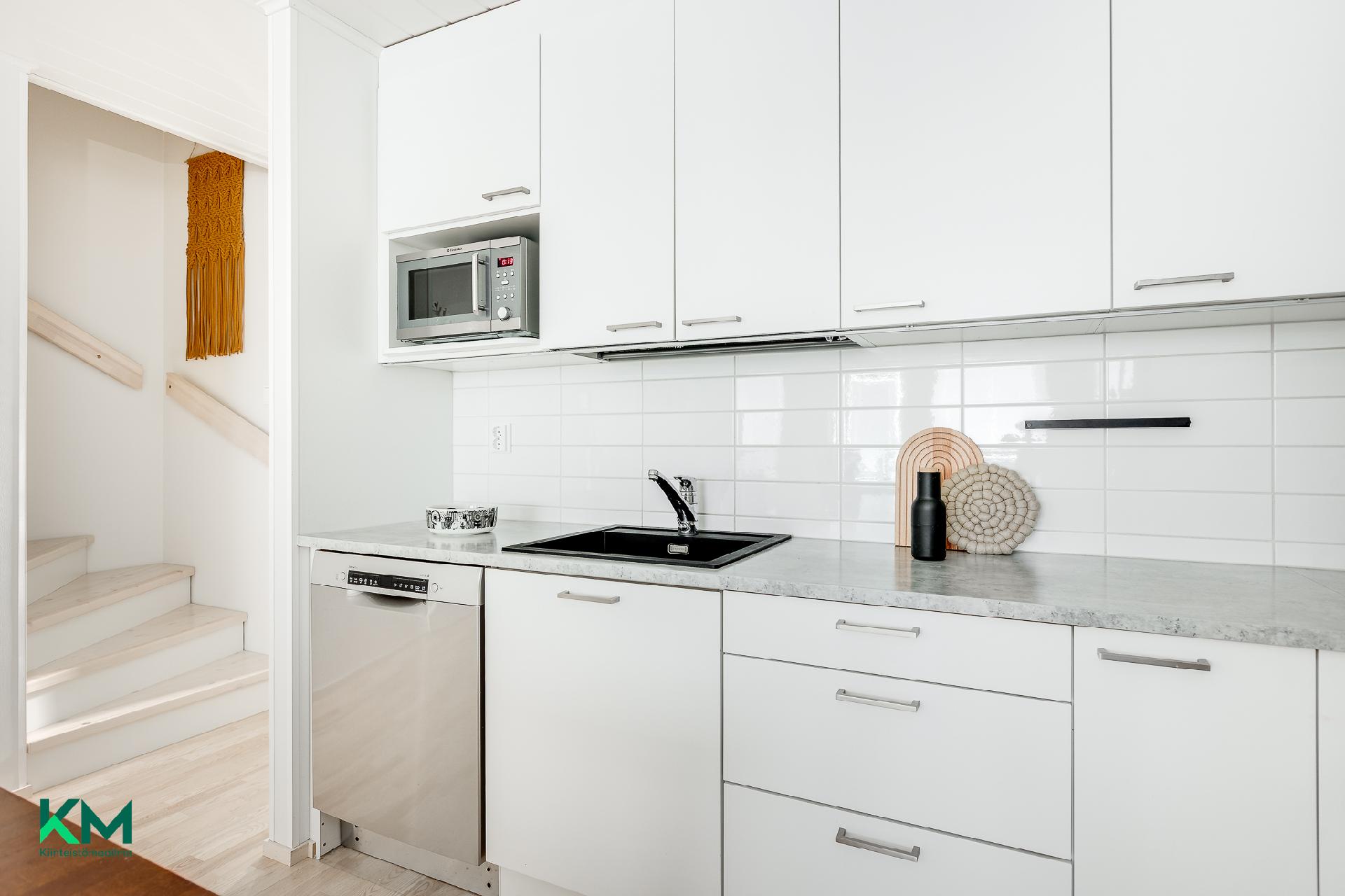 Savusaunantie 2, Kiulukangas, Oulu