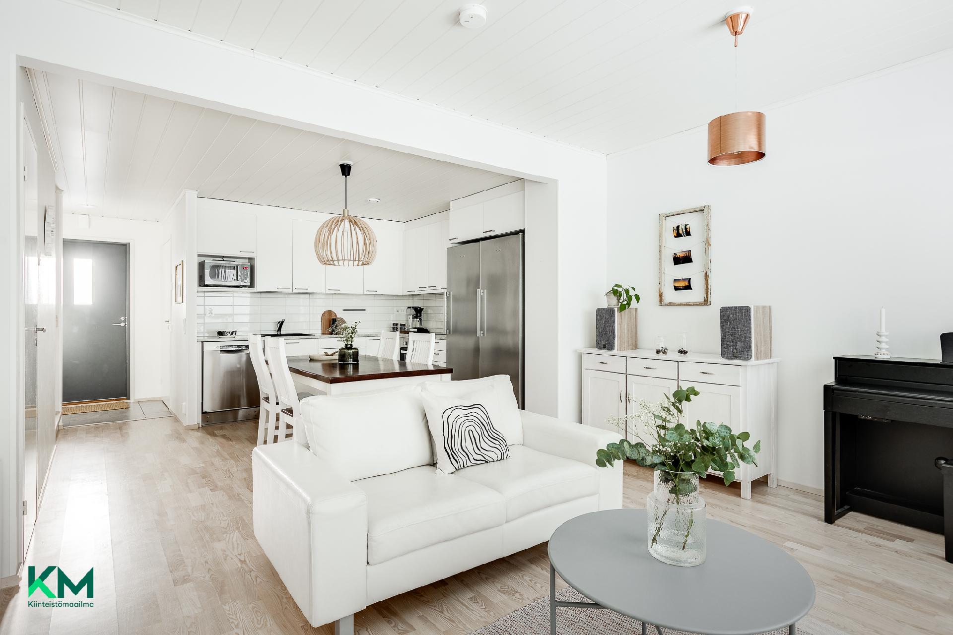 Savusaunantie 2, Kiulukangas, Oulu