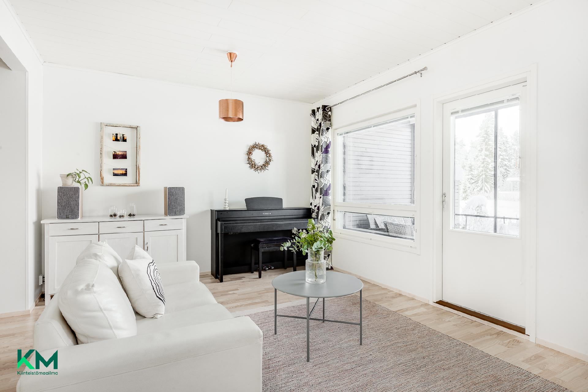 Savusaunantie 2, Kiulukangas, Oulu