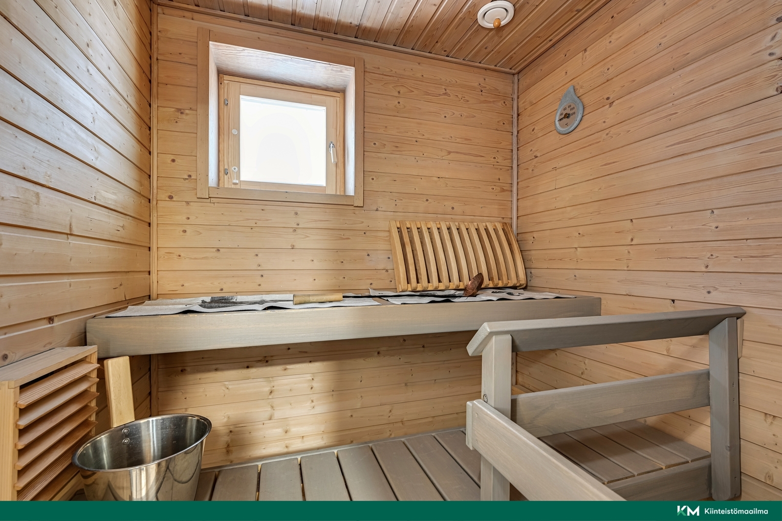 Kirjastokatu 4, Pöytäalho, Järvenpää