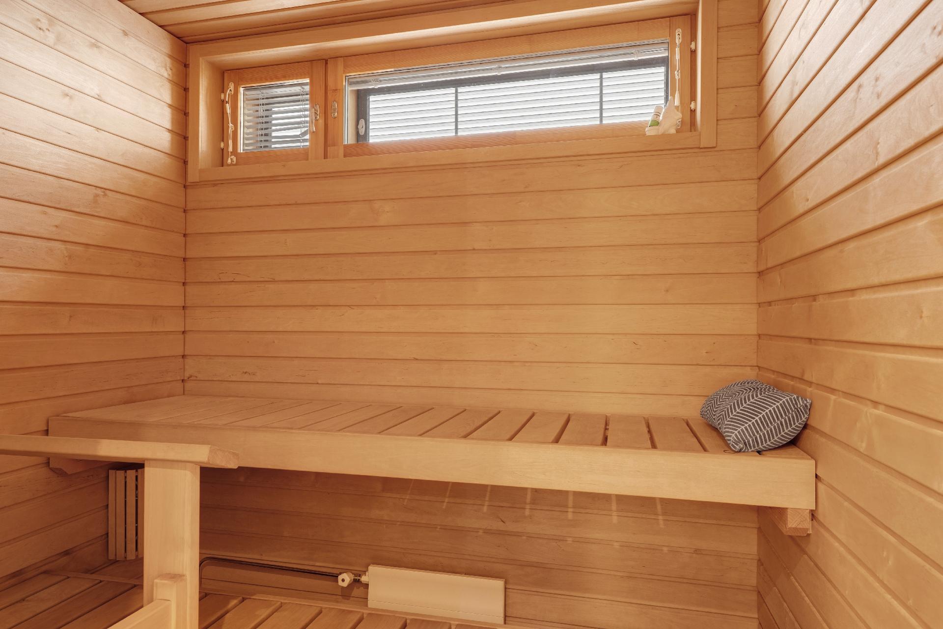 Adjutantinkatu 6, Leppävaara, Espoo