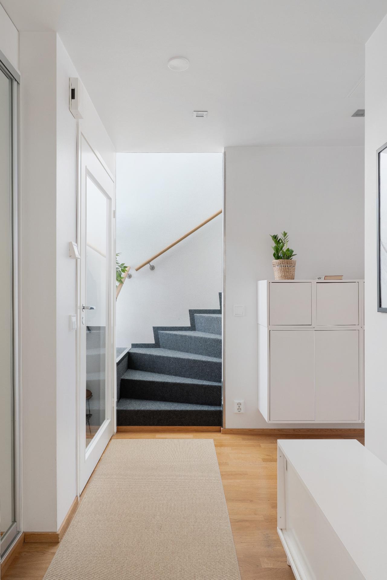 Adjutantinkatu 6, Leppävaara, Espoo