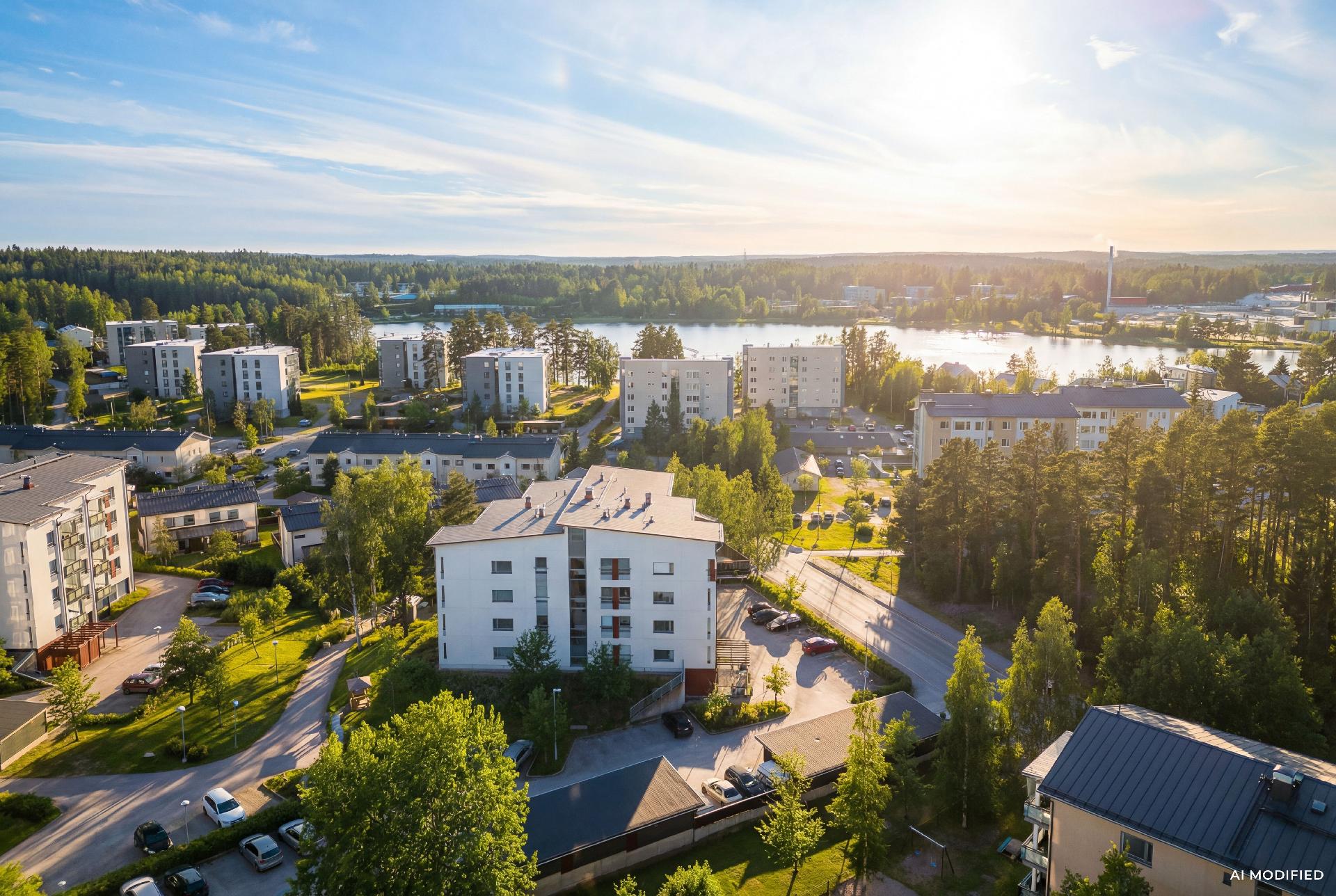 Kullaantie 3, Pirkkala