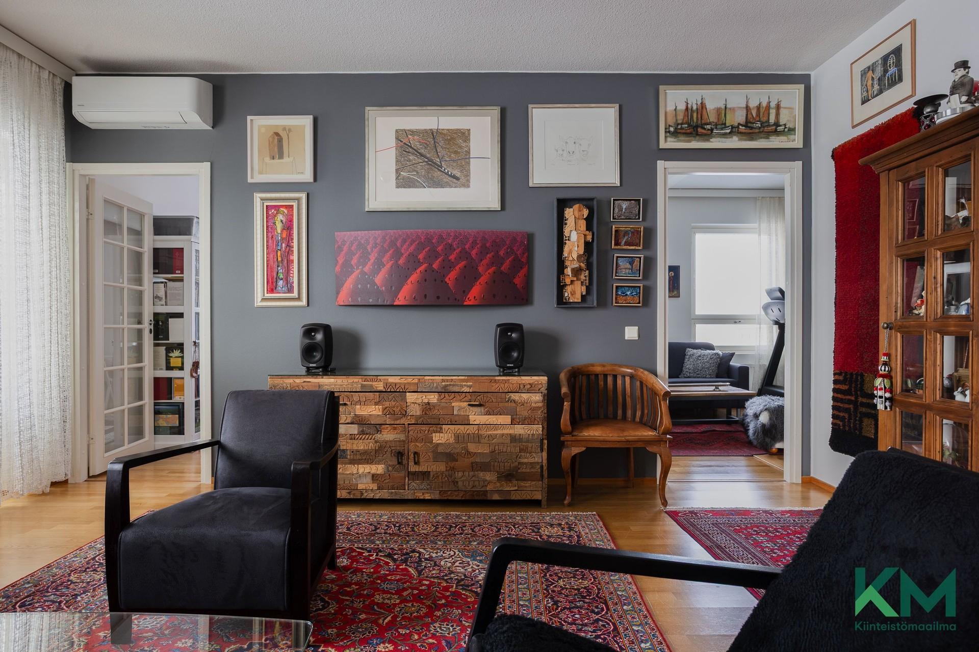 Kullaantie 3, Pirkkala