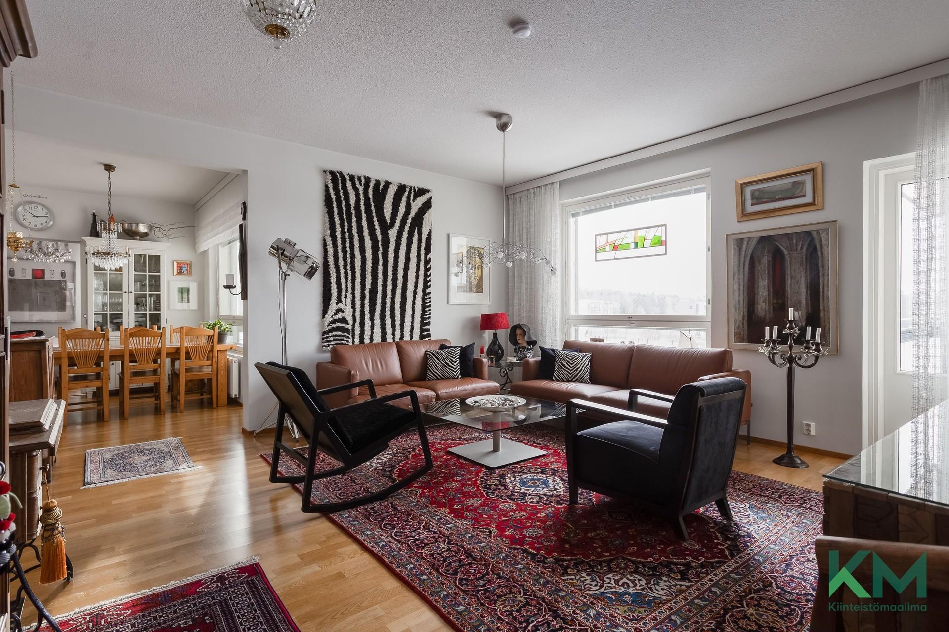 Kullaantie 3, Pirkkala