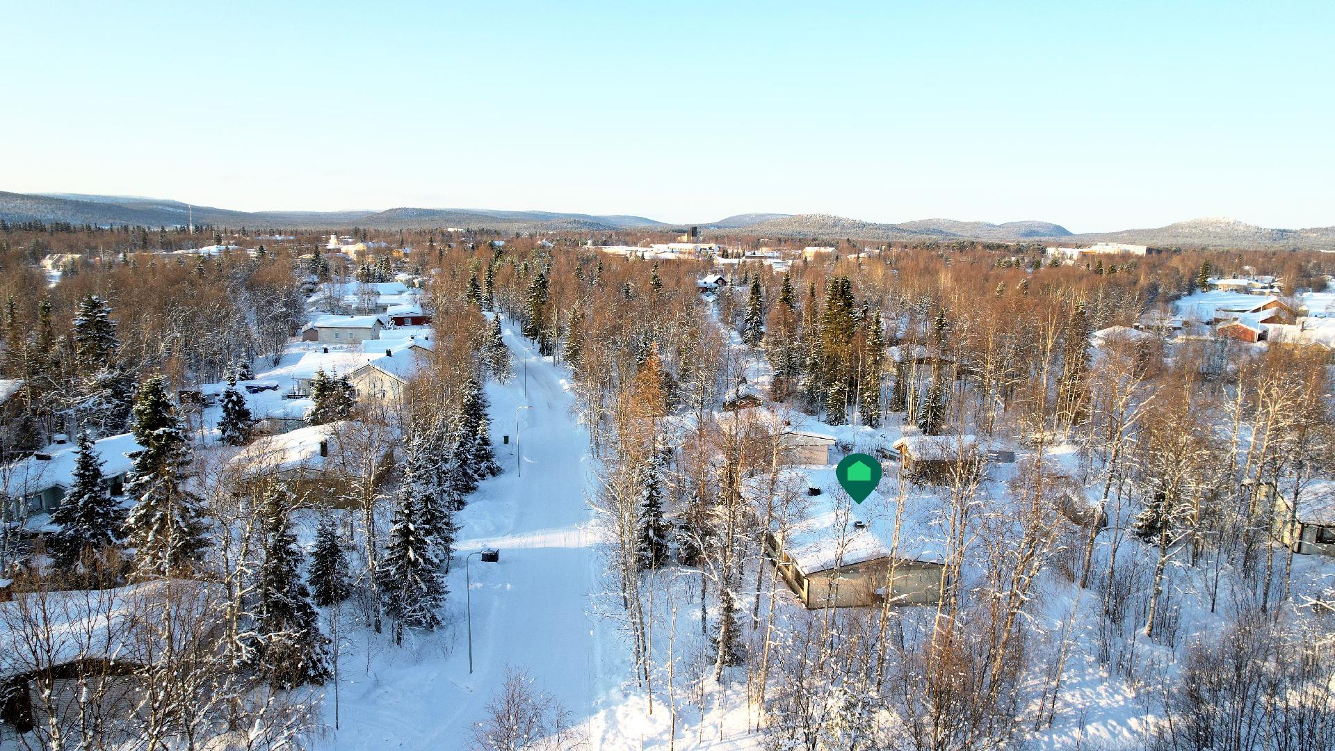 Oma 0,1521 ha tontti