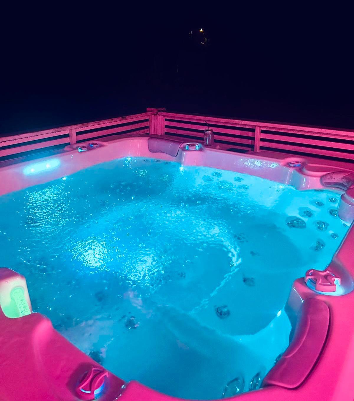 Ulkoporeallas tunnelmavalossa!