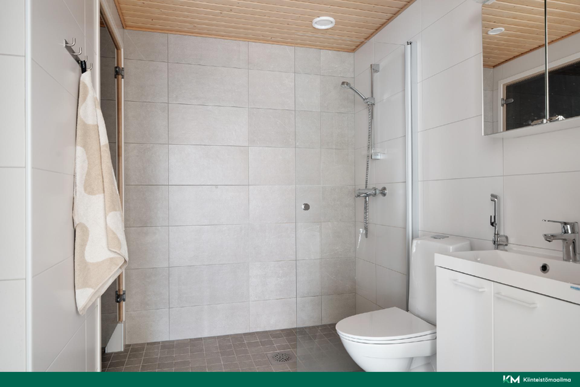 Ylismäenkuja 8, Olari, Espoo