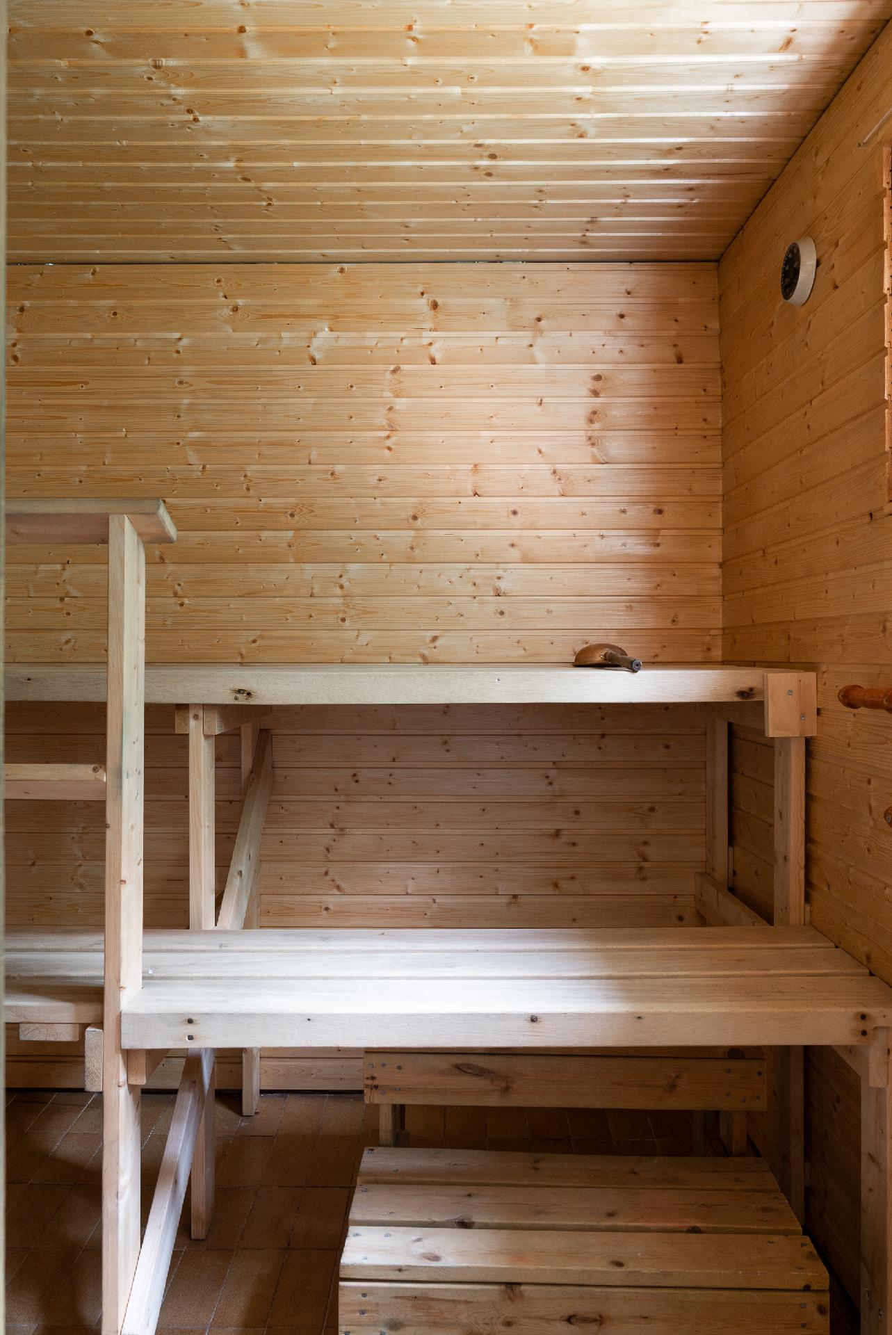 sauna