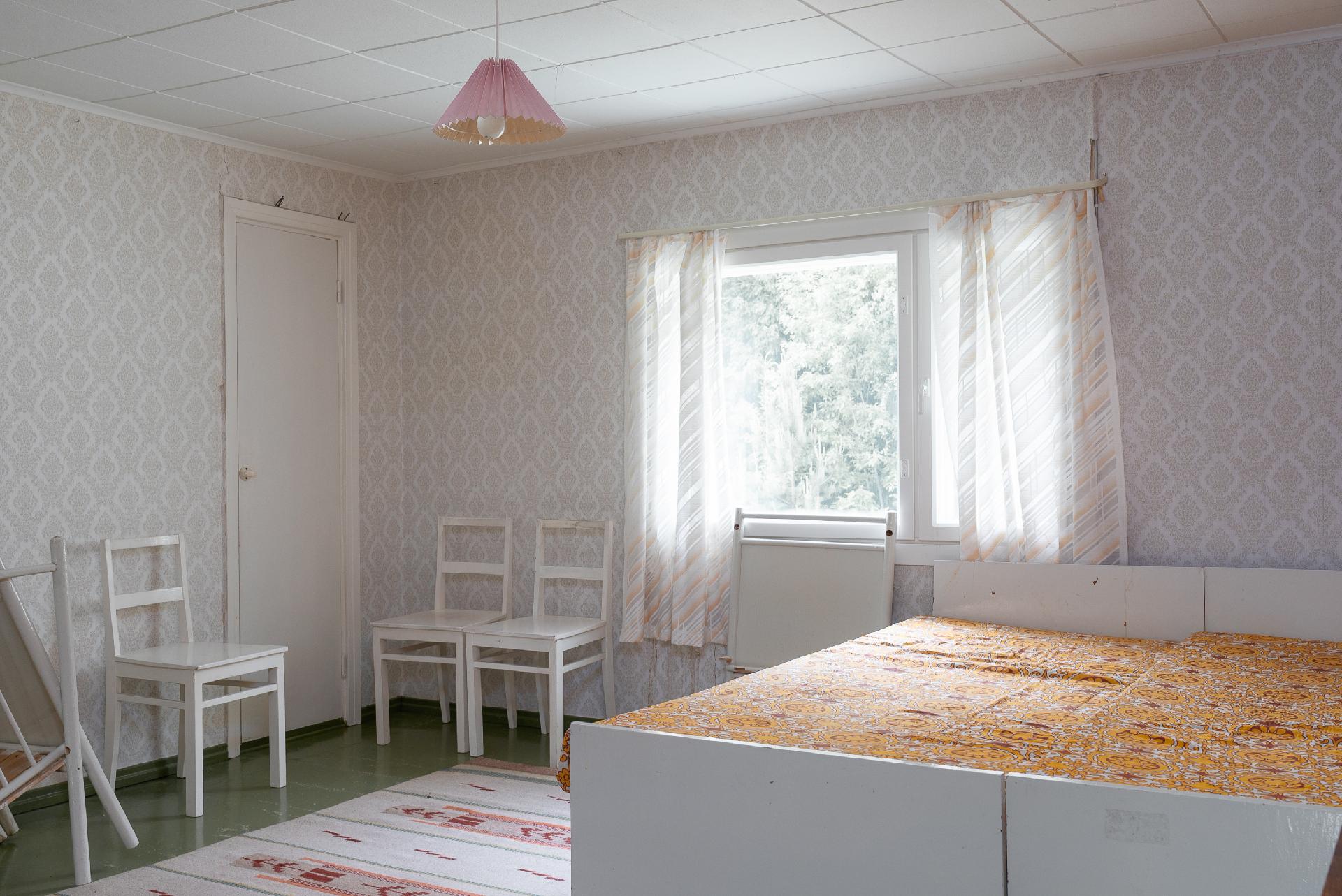 yläkerran makuuhuone