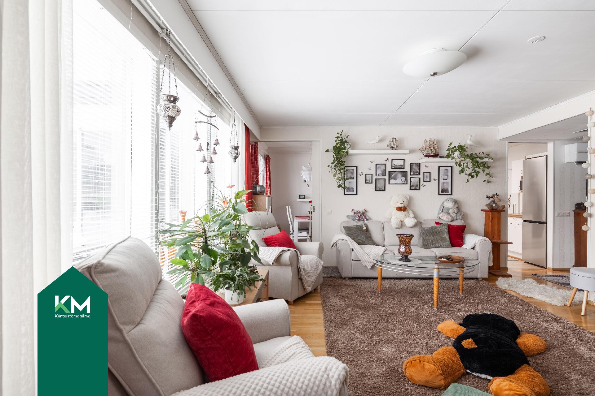 Maamiehentie 16, Aittakorpi, Kotka