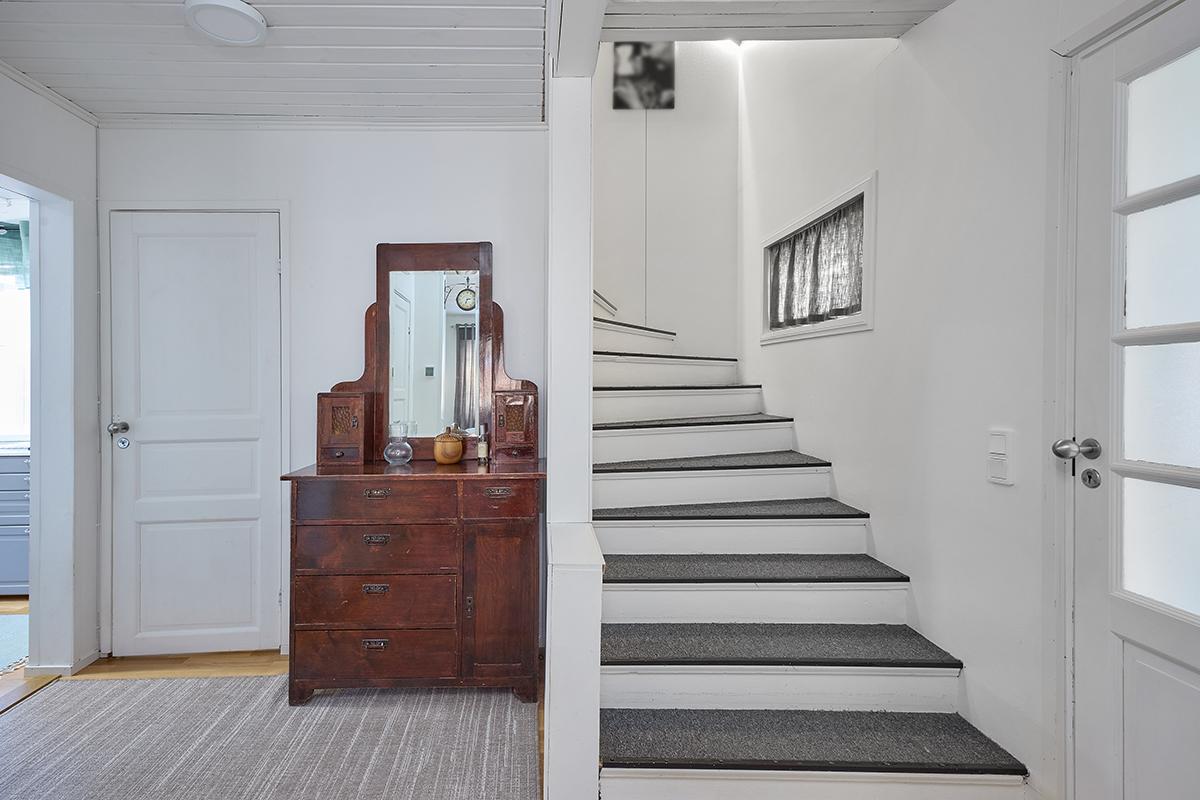 Neitsytlinnankatu 3, Keskilohja, Lohja