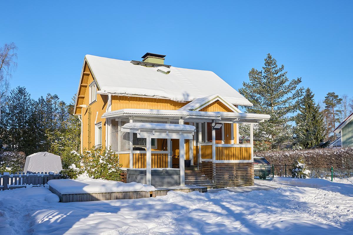 Neitsytlinnankatu 3, Keskilohja, Lohja