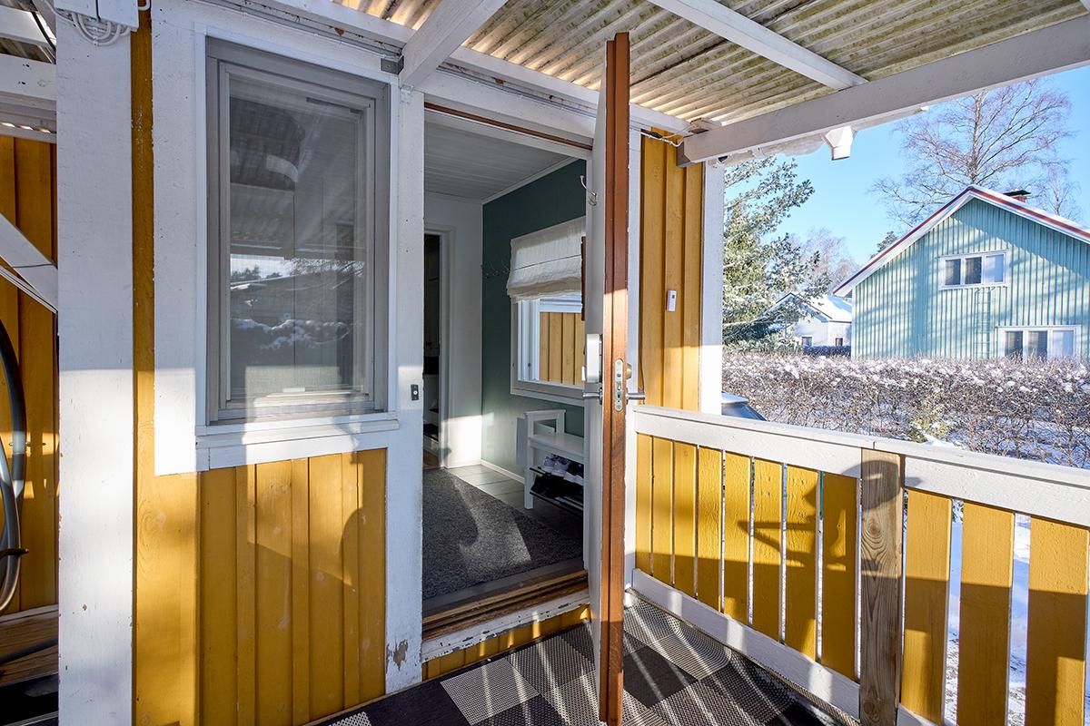 Neitsytlinnankatu 3, Keskilohja, Lohja