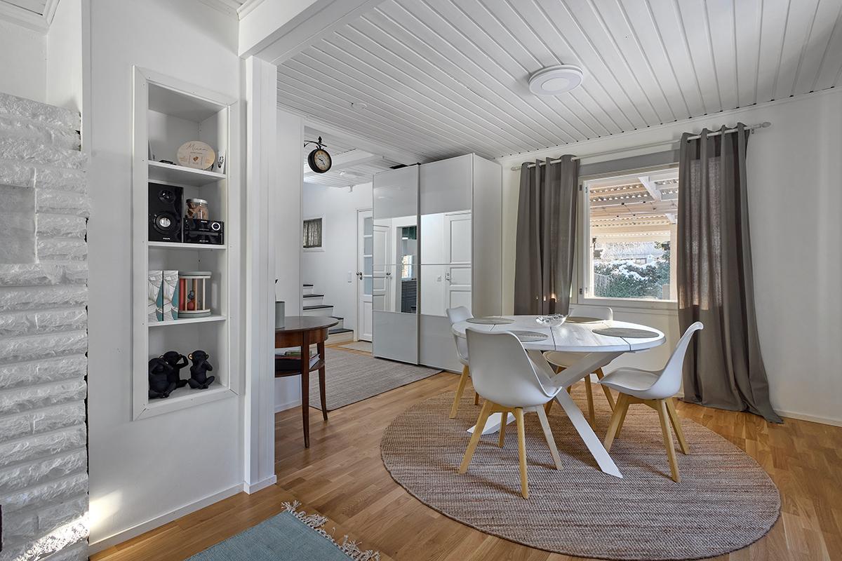 Neitsytlinnankatu 3, Keskilohja, Lohja