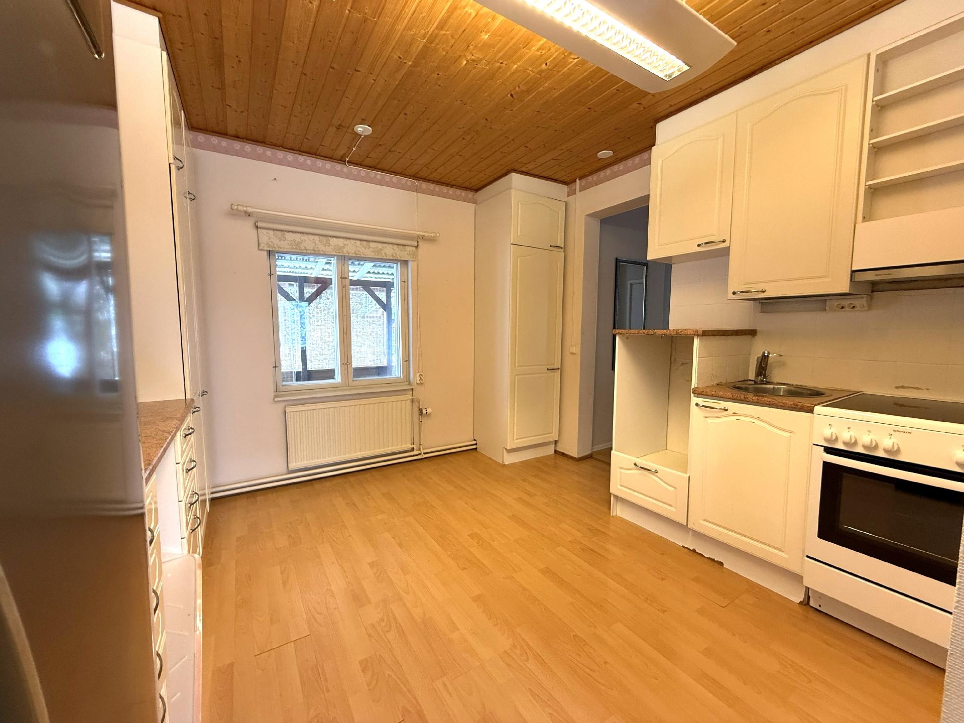 Vitakuja 7, Husula, Hamina