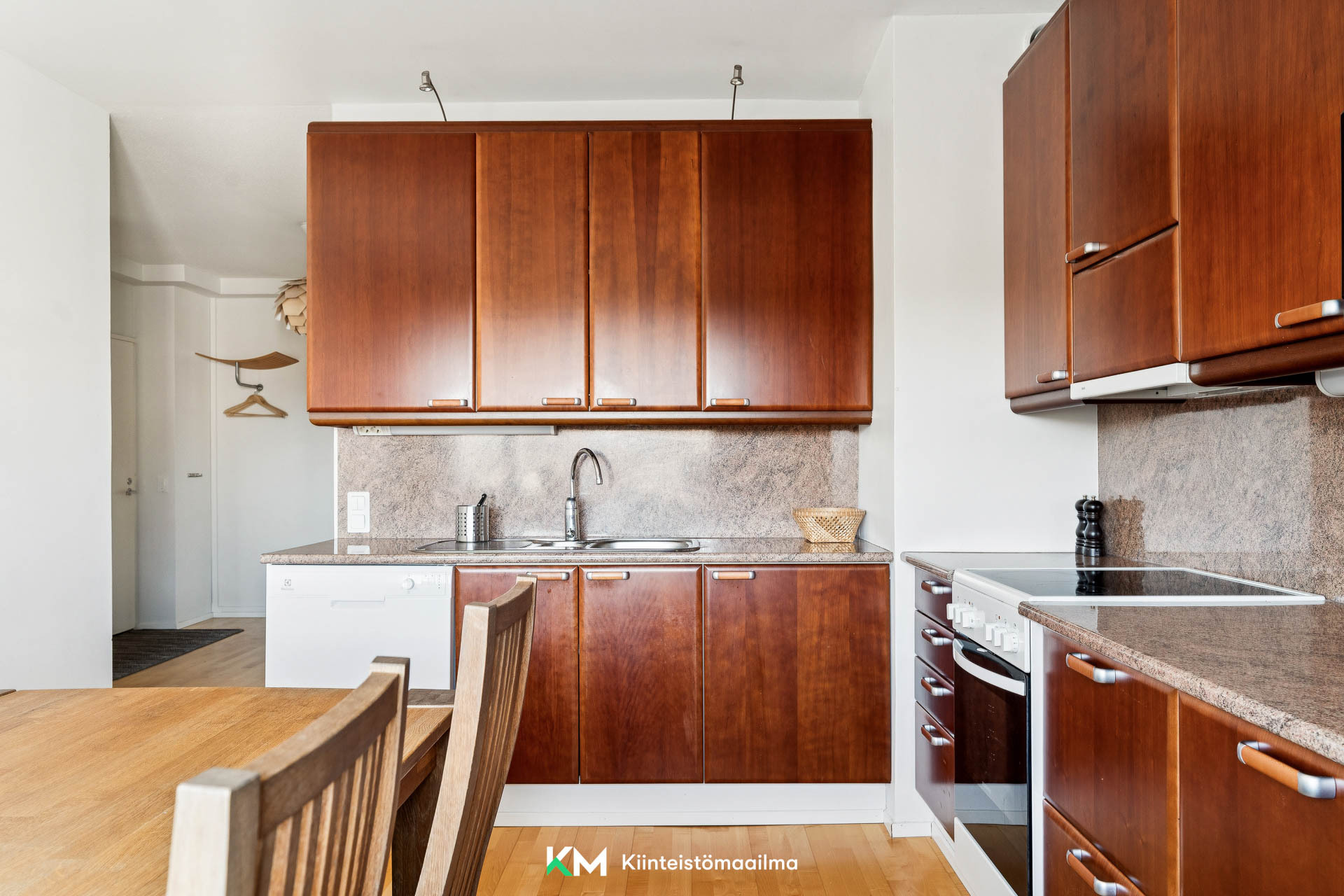 Rakentajantie 10, Pitäjänmäki, Helsinki