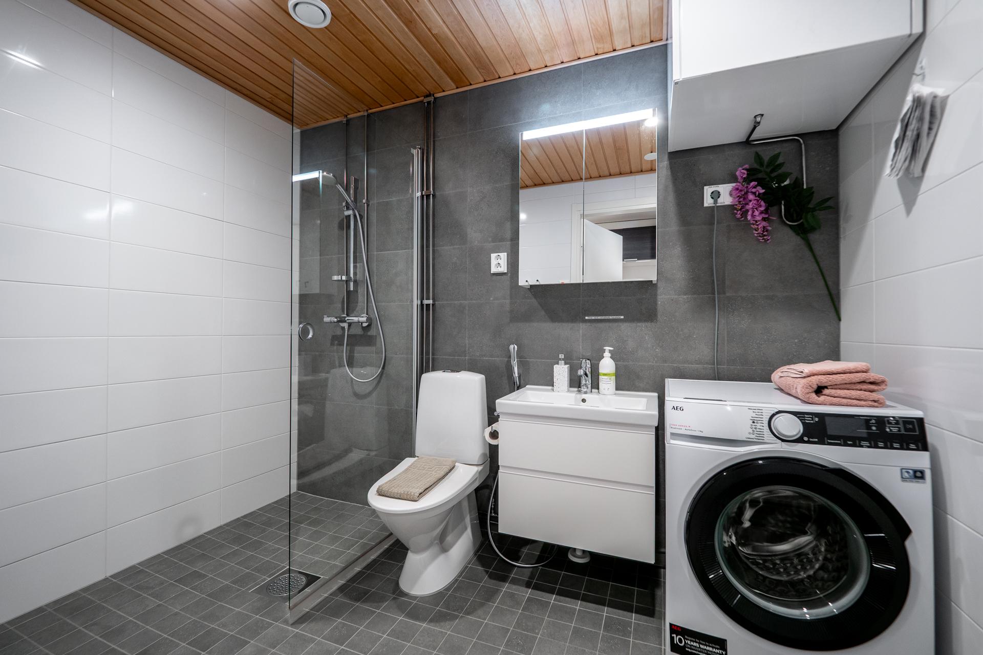 Uusikatu 1, Keskusta, Oulu