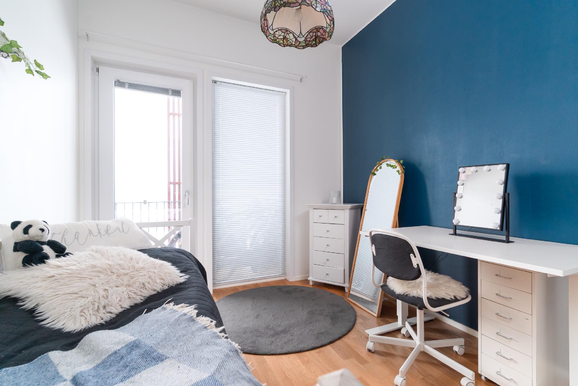 Yläkerran makuuhuone