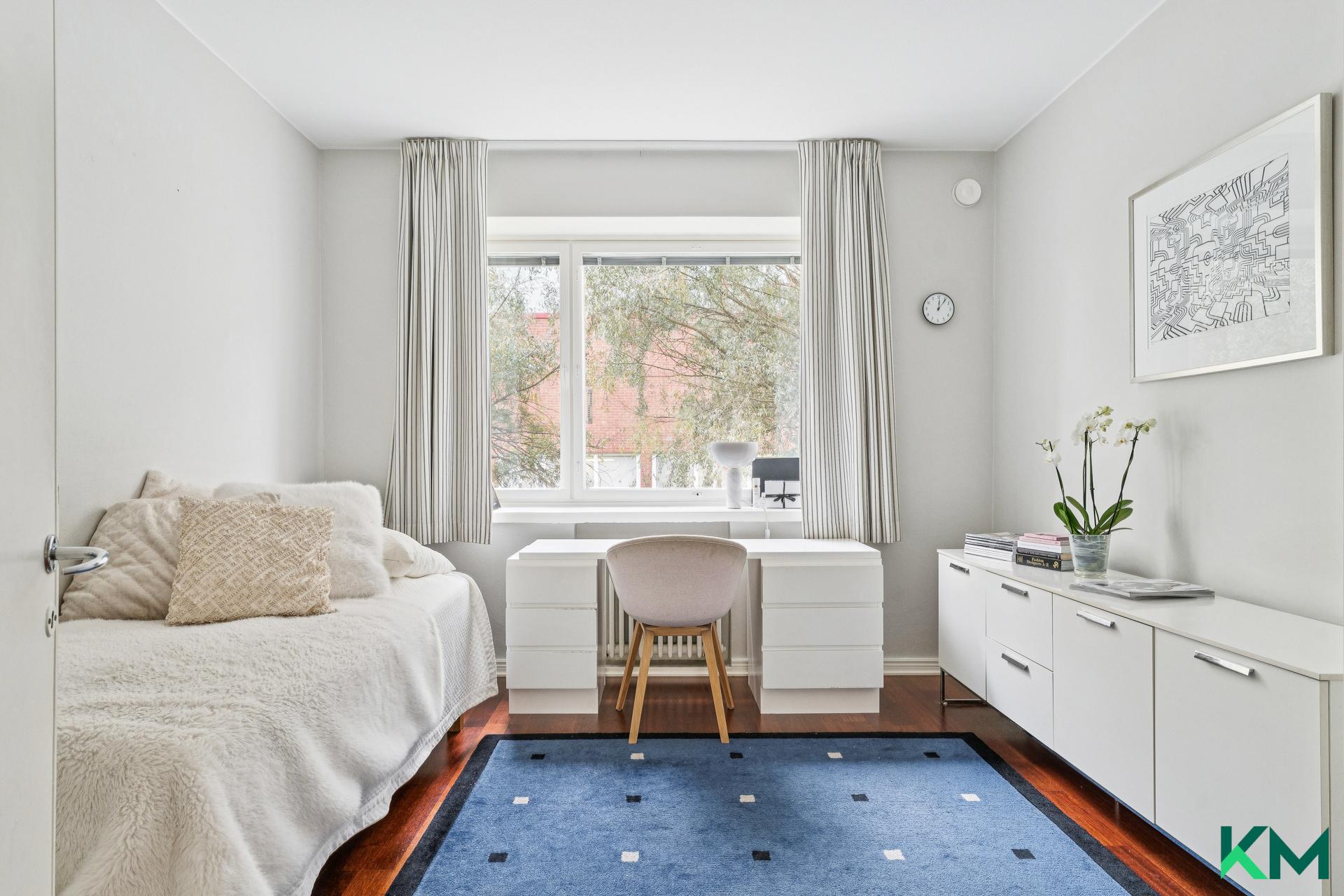 Kadetintie 7, Munkkiniemi, Helsinki