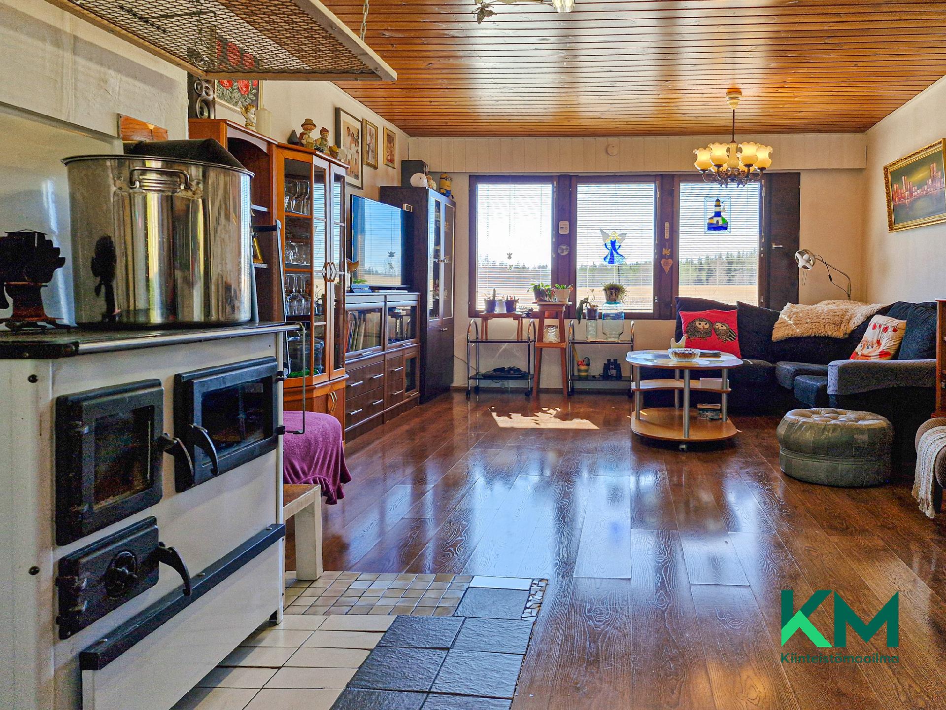 Pihlajaniemenkylätie 386, Raikuu, Savonlinna