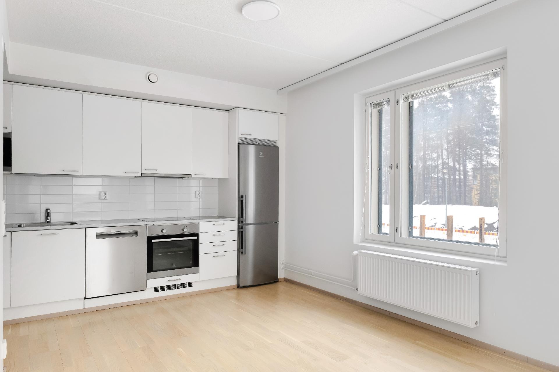 Bredanportti 5, Kauniainen, Kauniainen