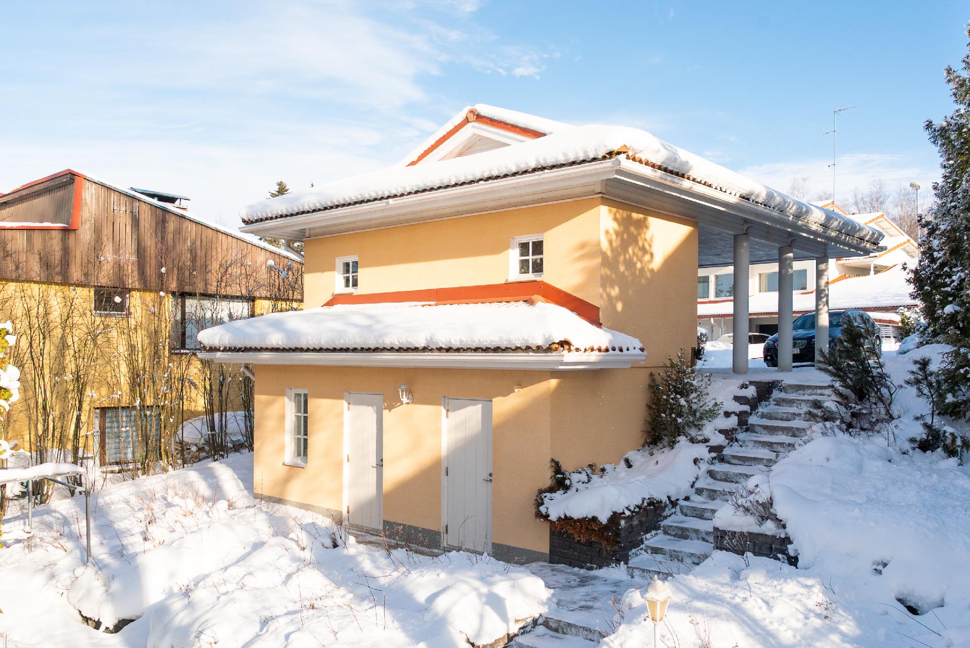 Piharakennuksessa varastotilaa