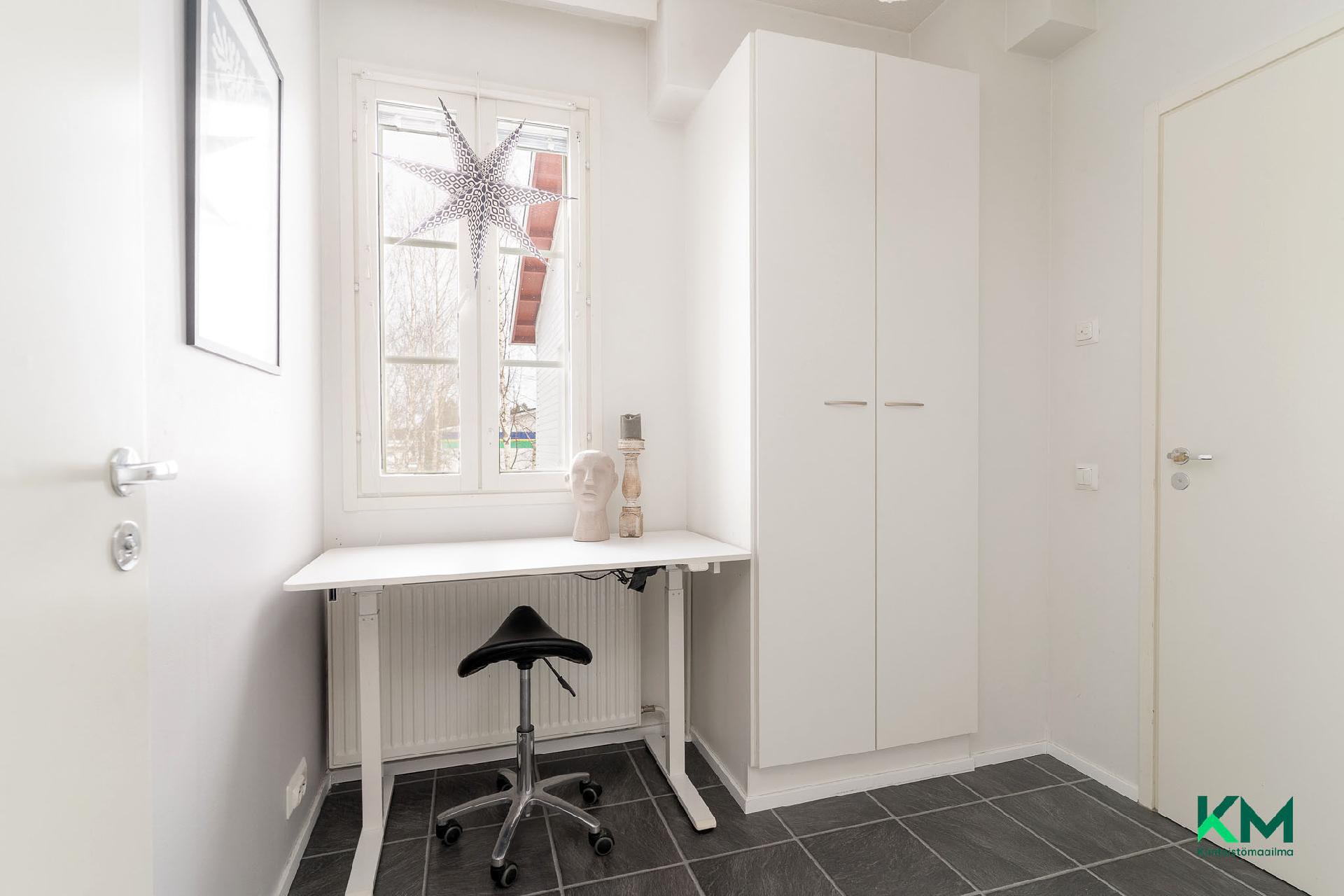 Artturintie 6, Lentola, Kangasala