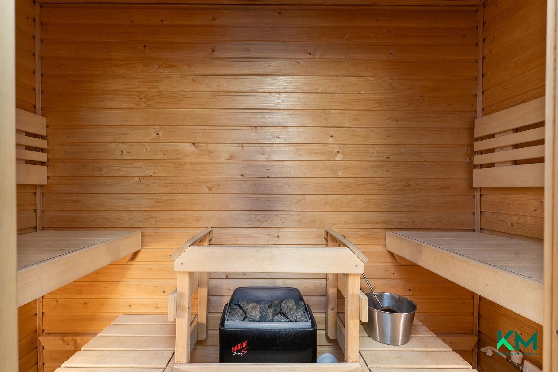 Artturintie 6, Lentola, Kangasala