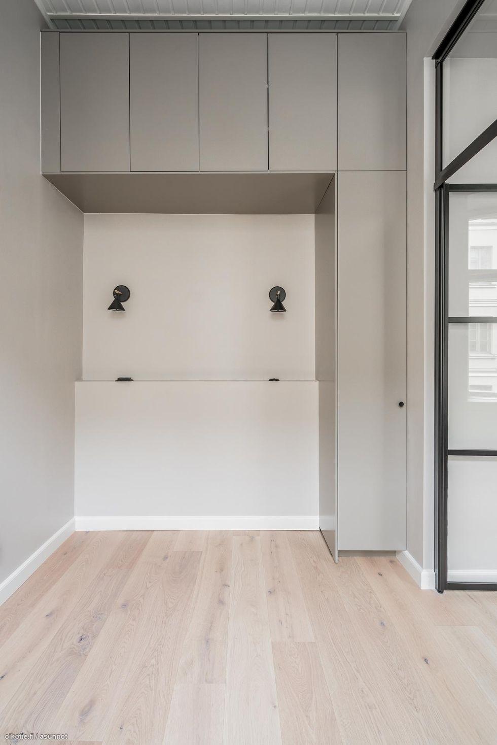 Meritullinkatu 6, Kruununhaka, Helsinki