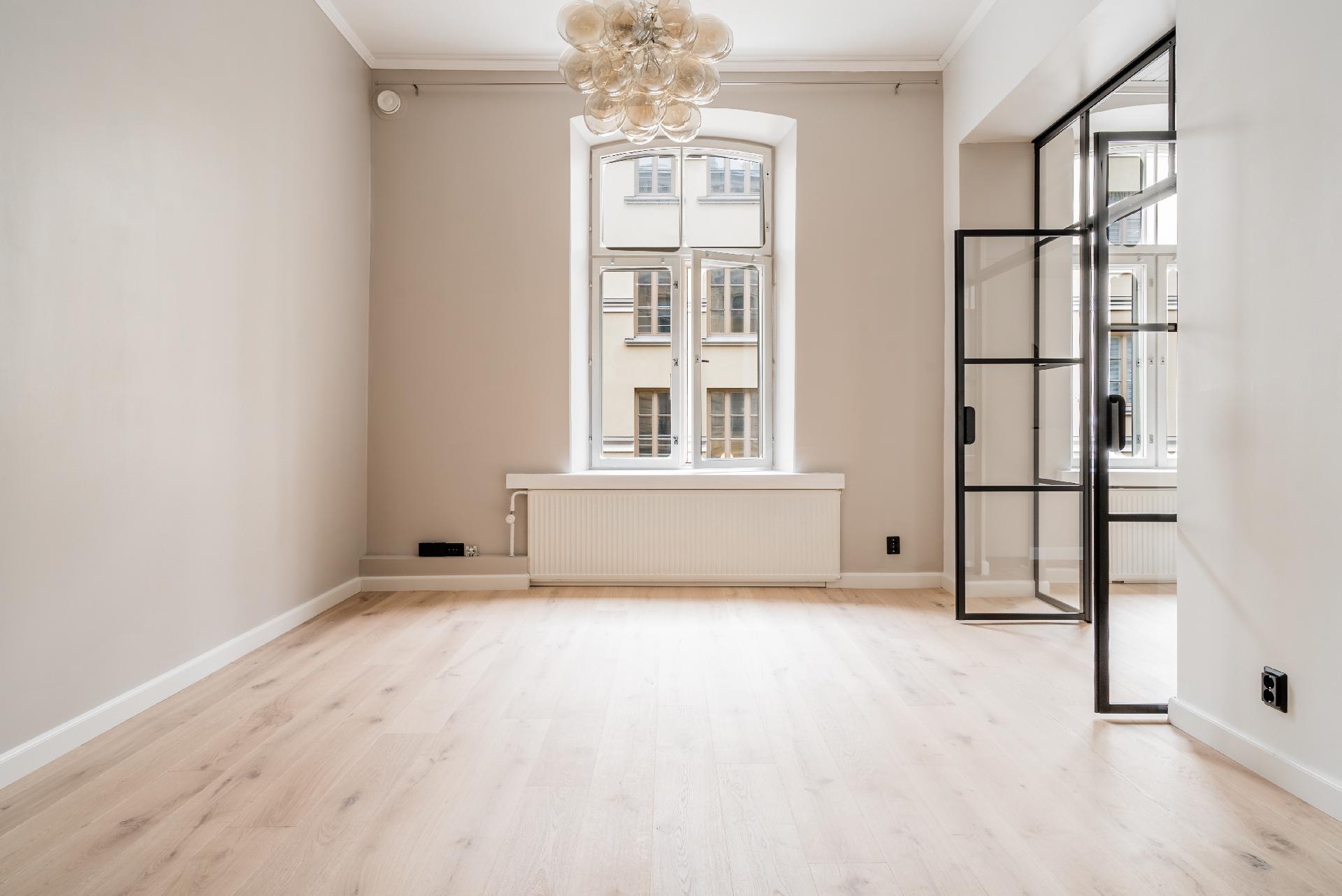 Meritullinkatu 6, Kruununhaka, Helsinki