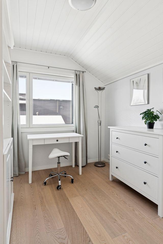 Lasinpuhaltajantie 1, Suutarila, Helsinki