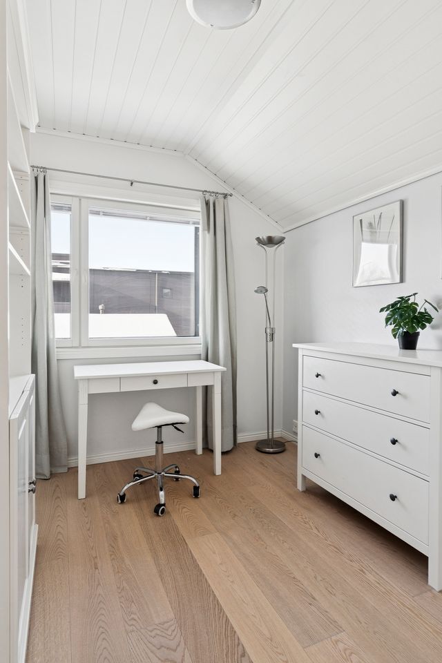 Lasinpuhaltajantie 1, Suutarila, Helsinki