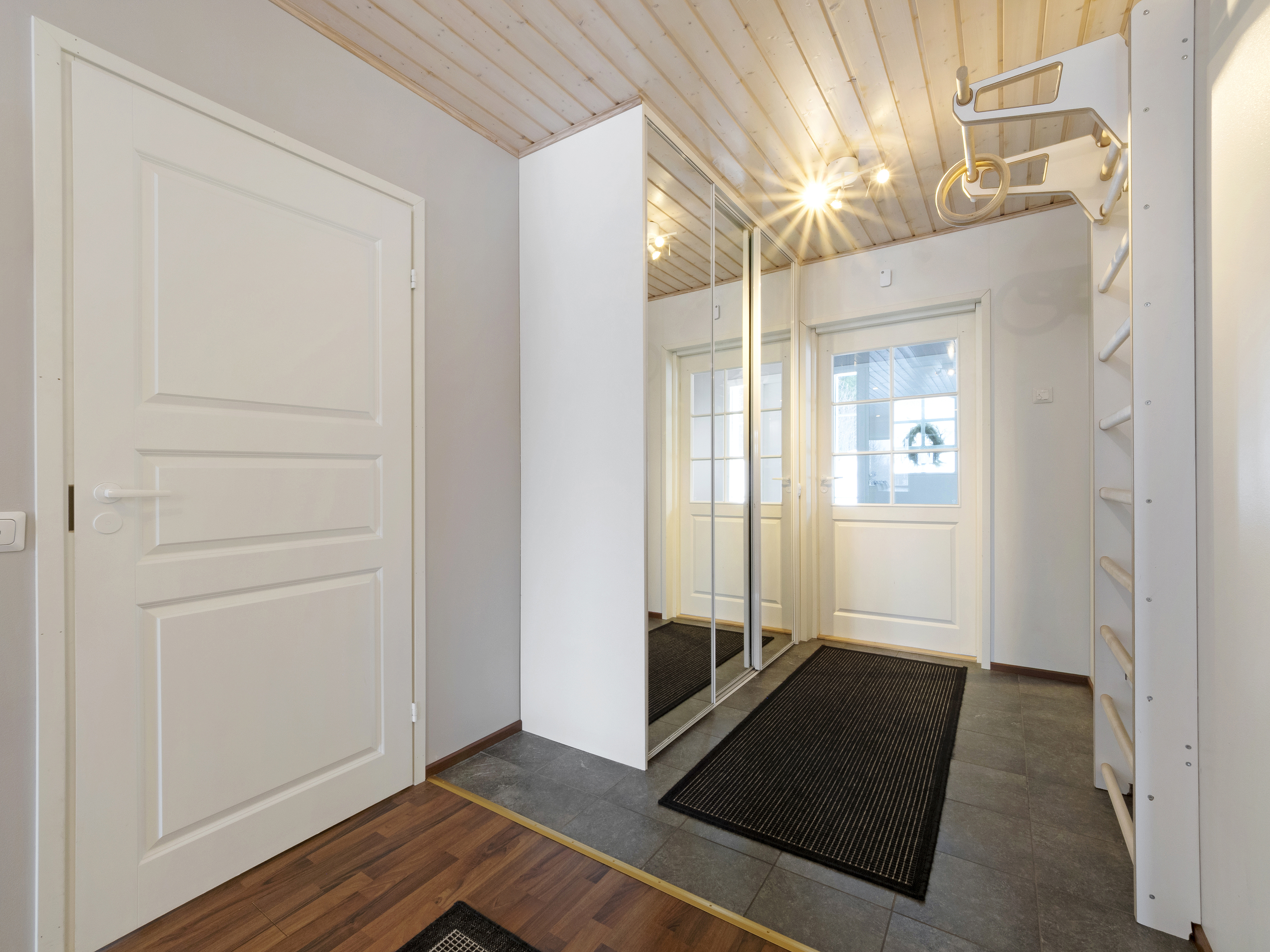 Uitonsuontie 13, Kontiolahti