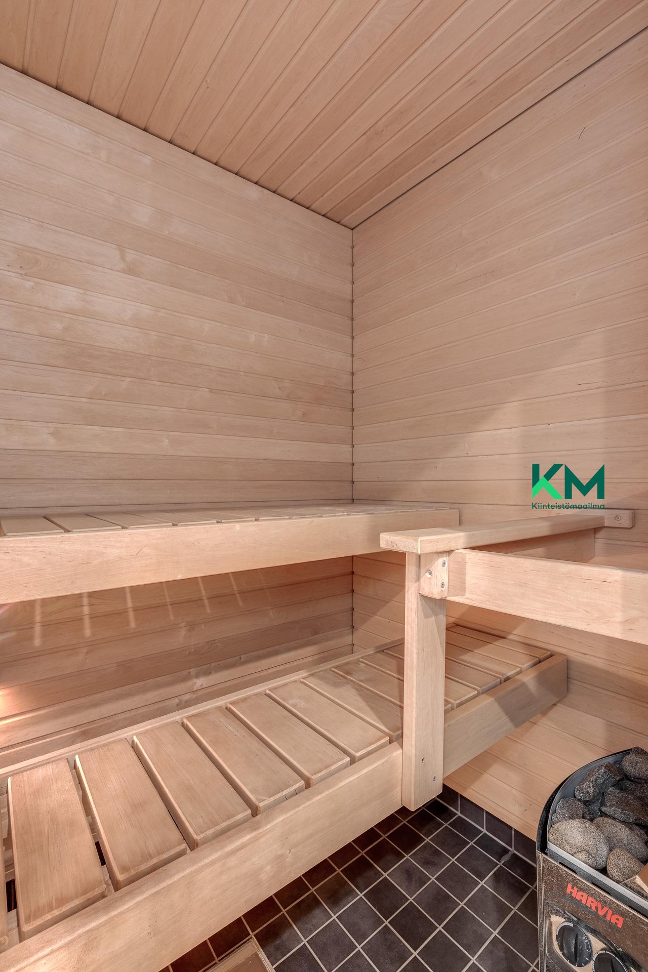 Sysimiehenpolku 12, Paloheinä, Helsinki