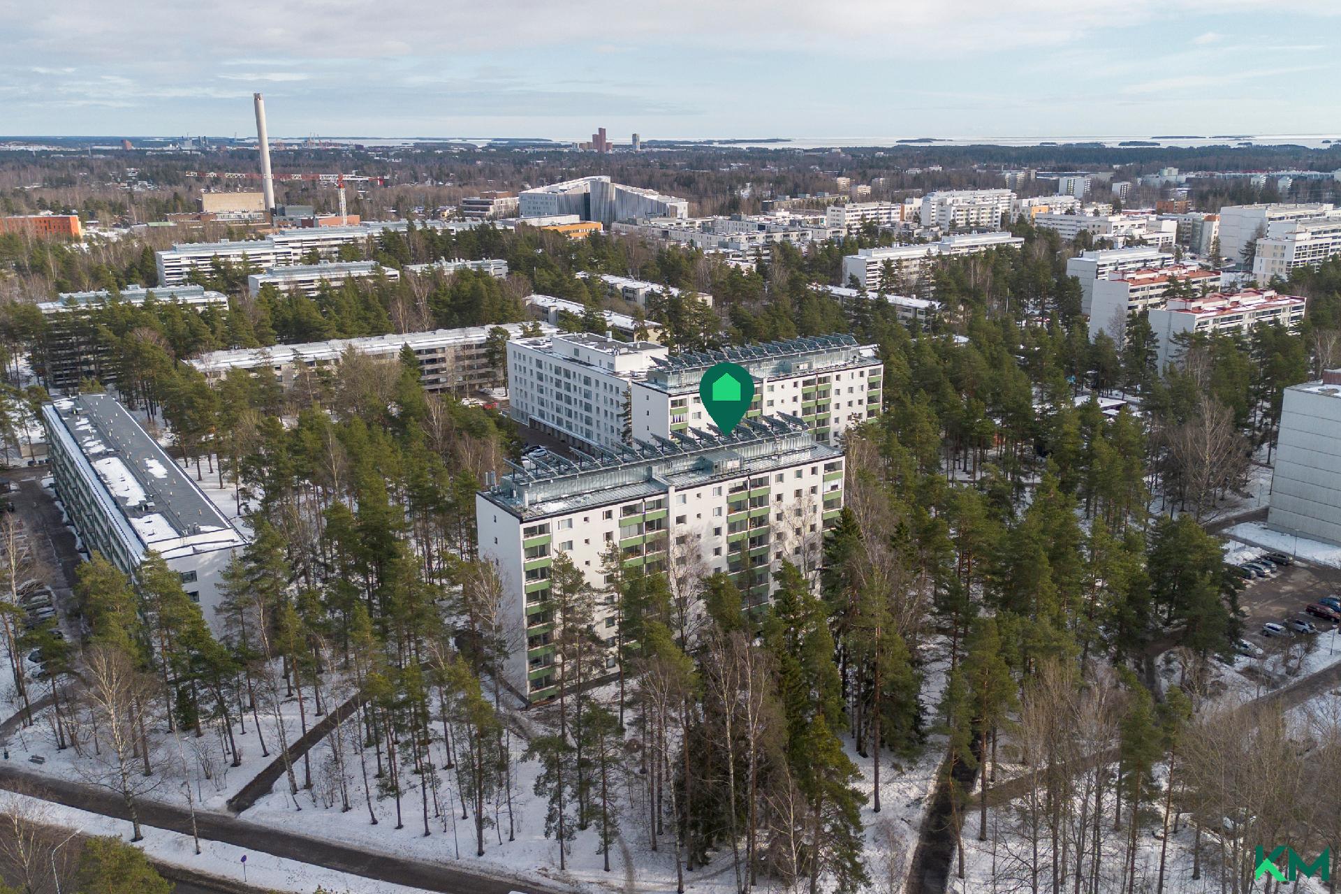 Taloyhtiö sijaitsee keskeisellä paikalla