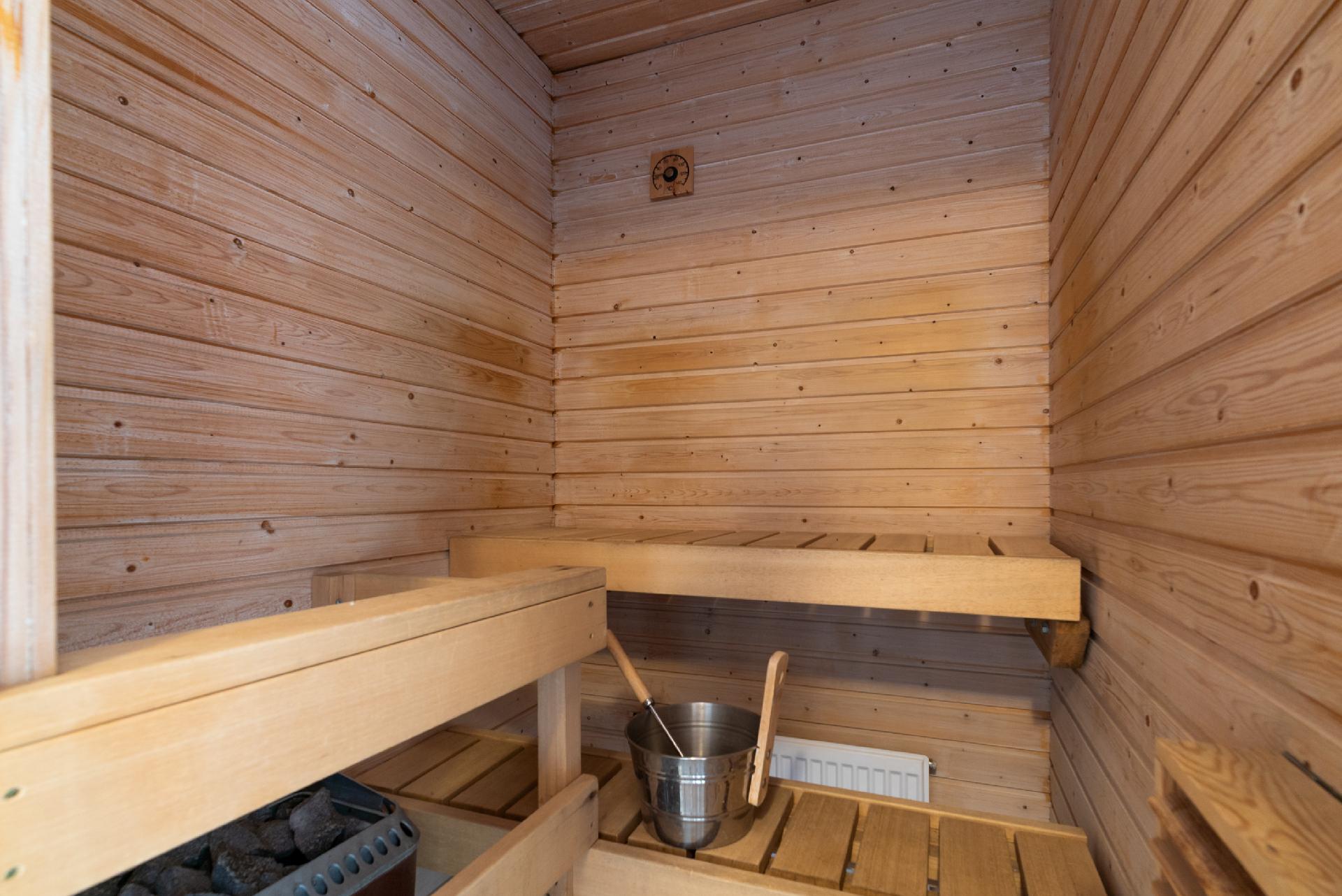 Asunnossa myös sauna