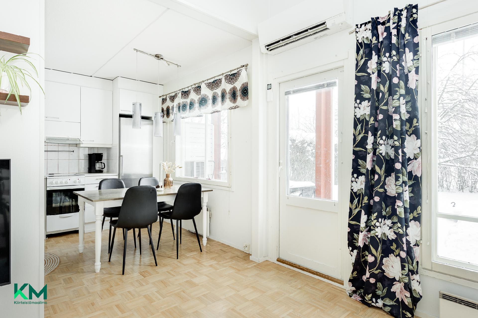 Pyrästie 2, Saarela, Oulu