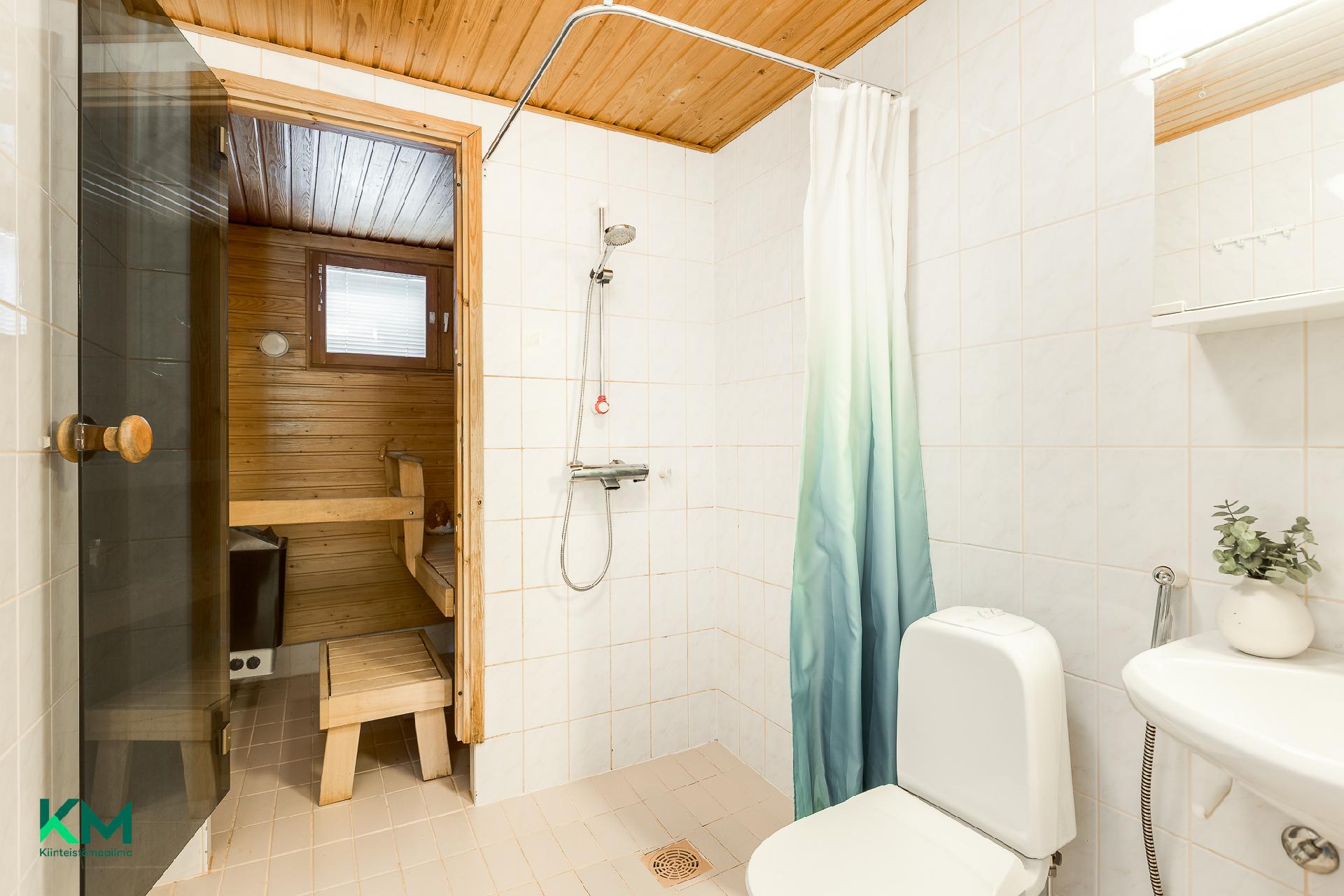 Pyrästie 2, Saarela, Oulu