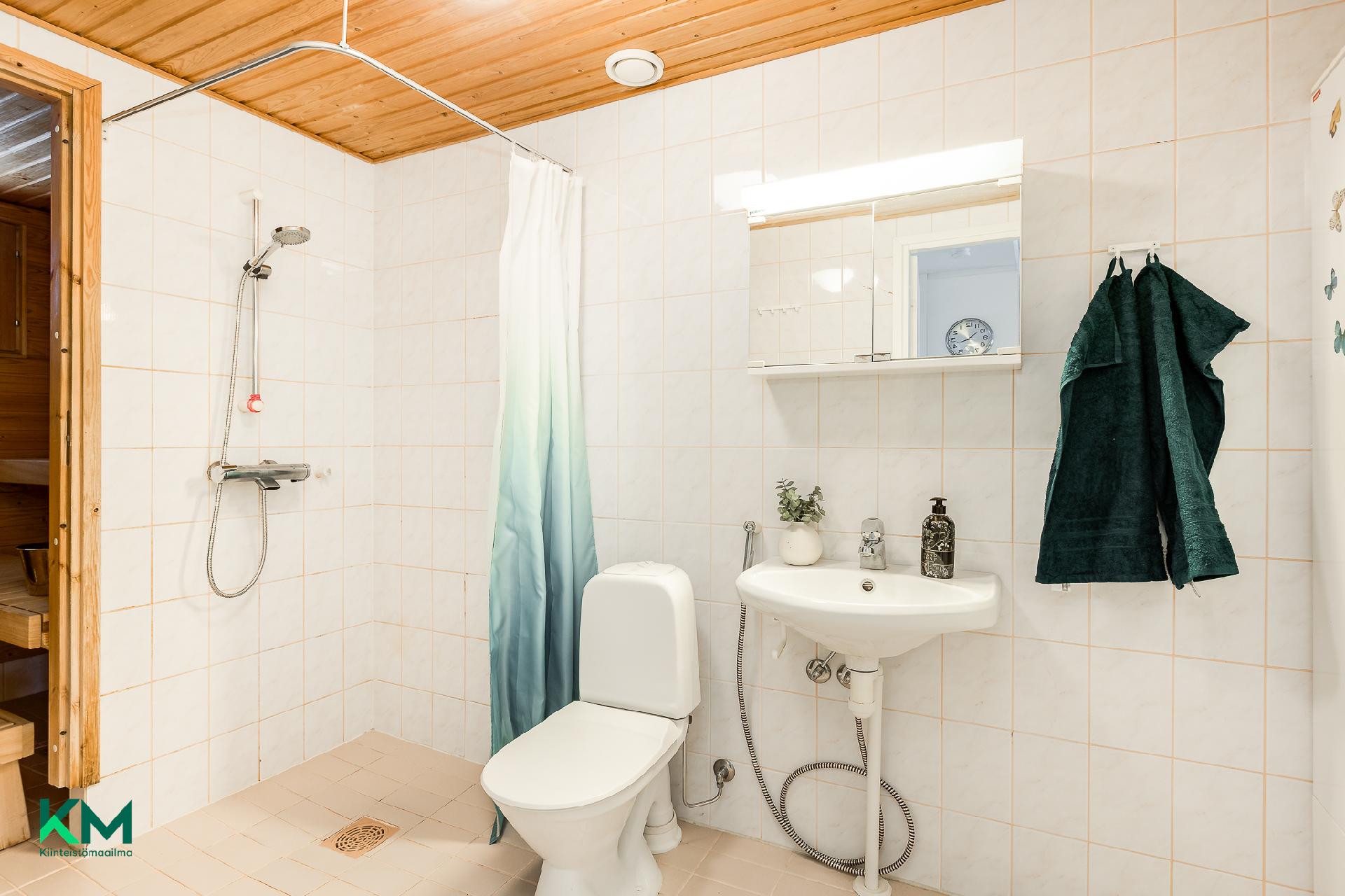 Pyrästie 2, Saarela, Oulu