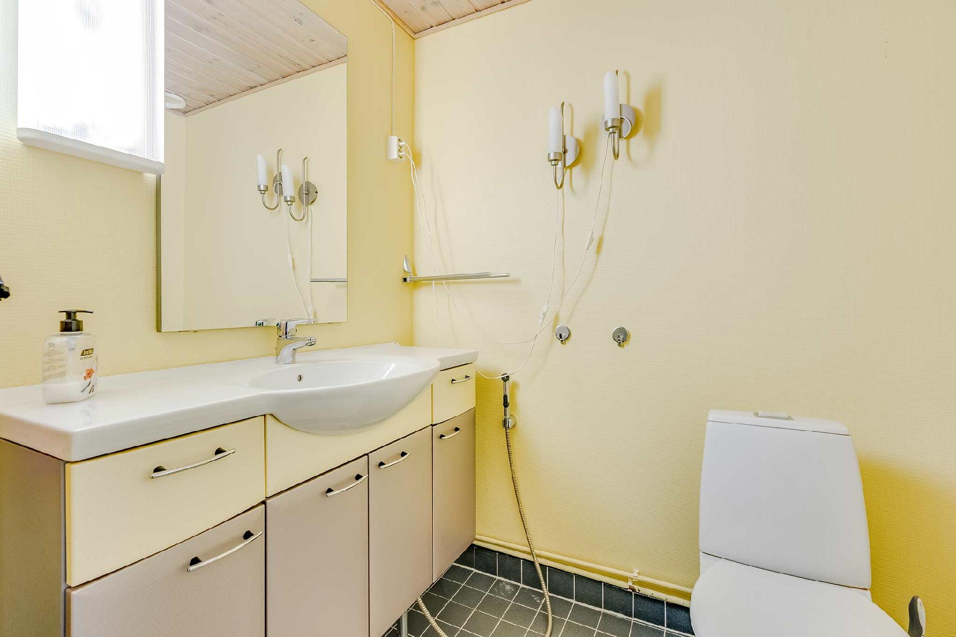 Ikämiestenkatu 22, Lukonmäki, Tampere