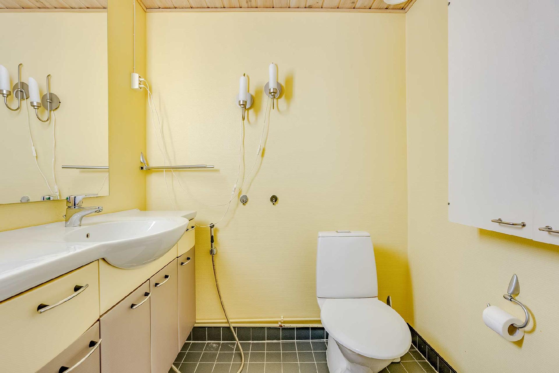 Ikämiestenkatu 22, Lukonmäki, Tampere