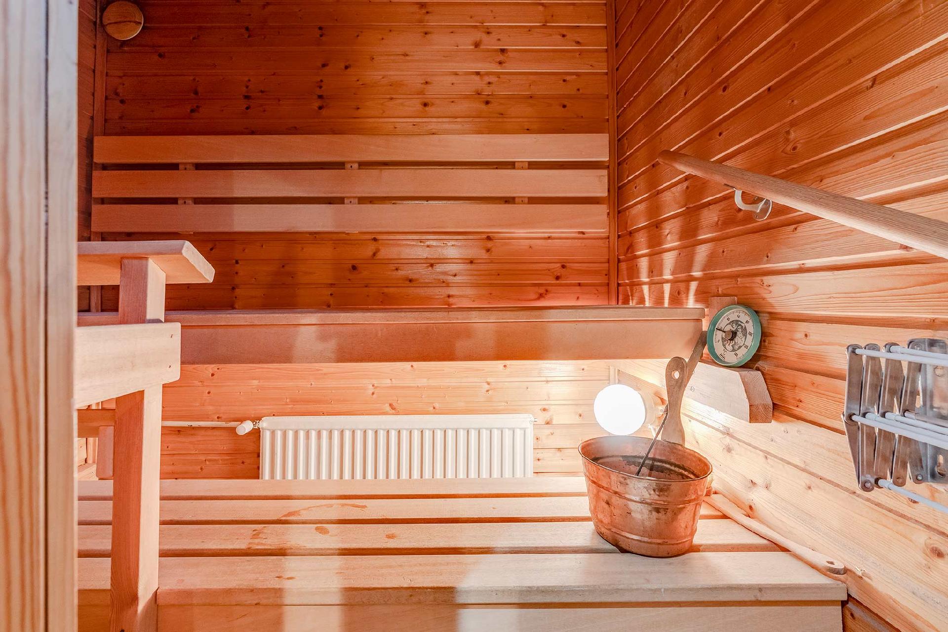 Ikämiestenkatu 22, Lukonmäki, Tampere