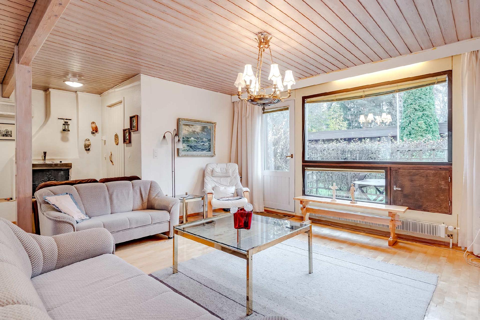 Ikämiestenkatu 22, Lukonmäki, Tampere