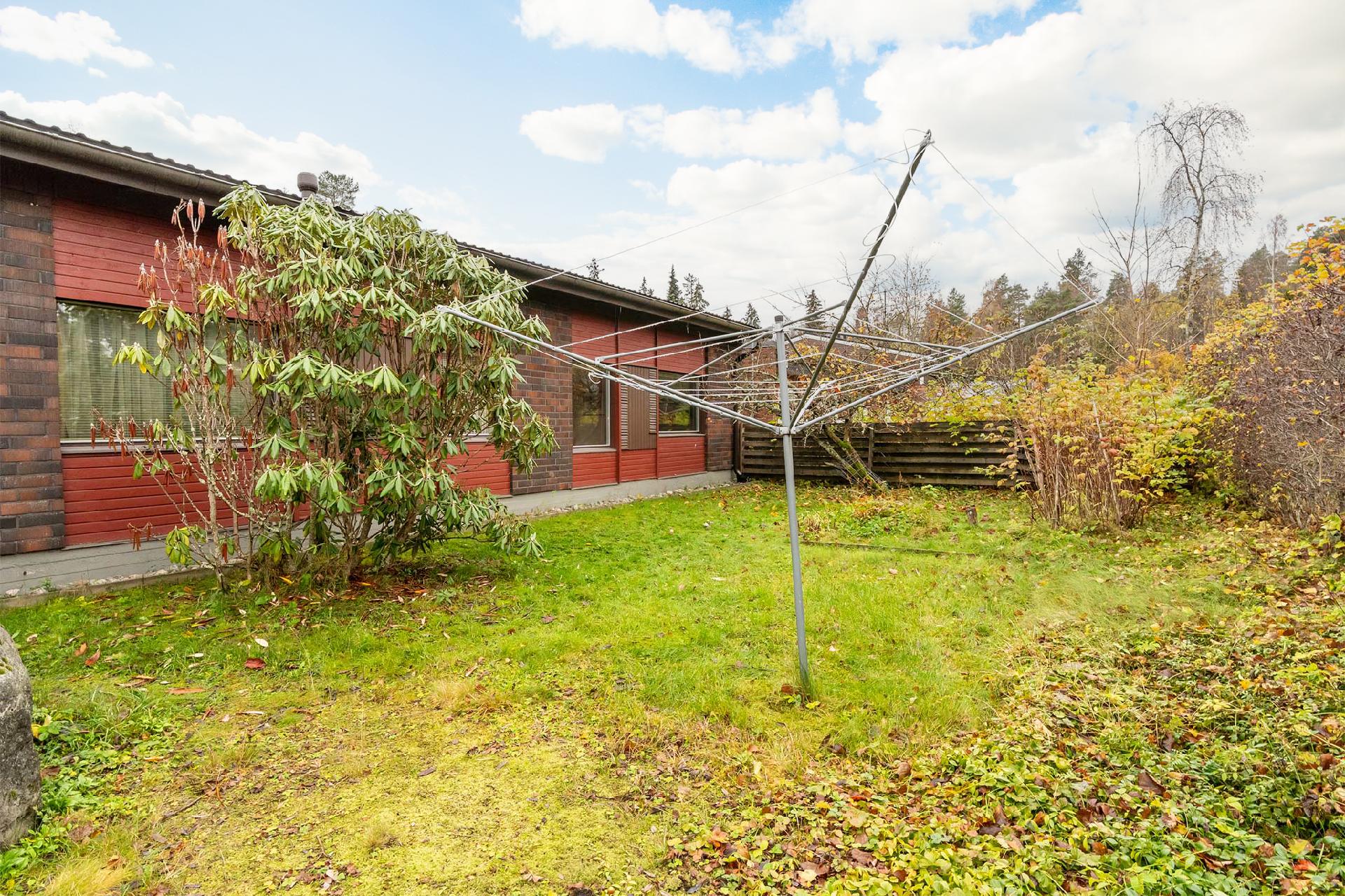 Ikämiestenkatu 22, Lukonmäki, Tampere