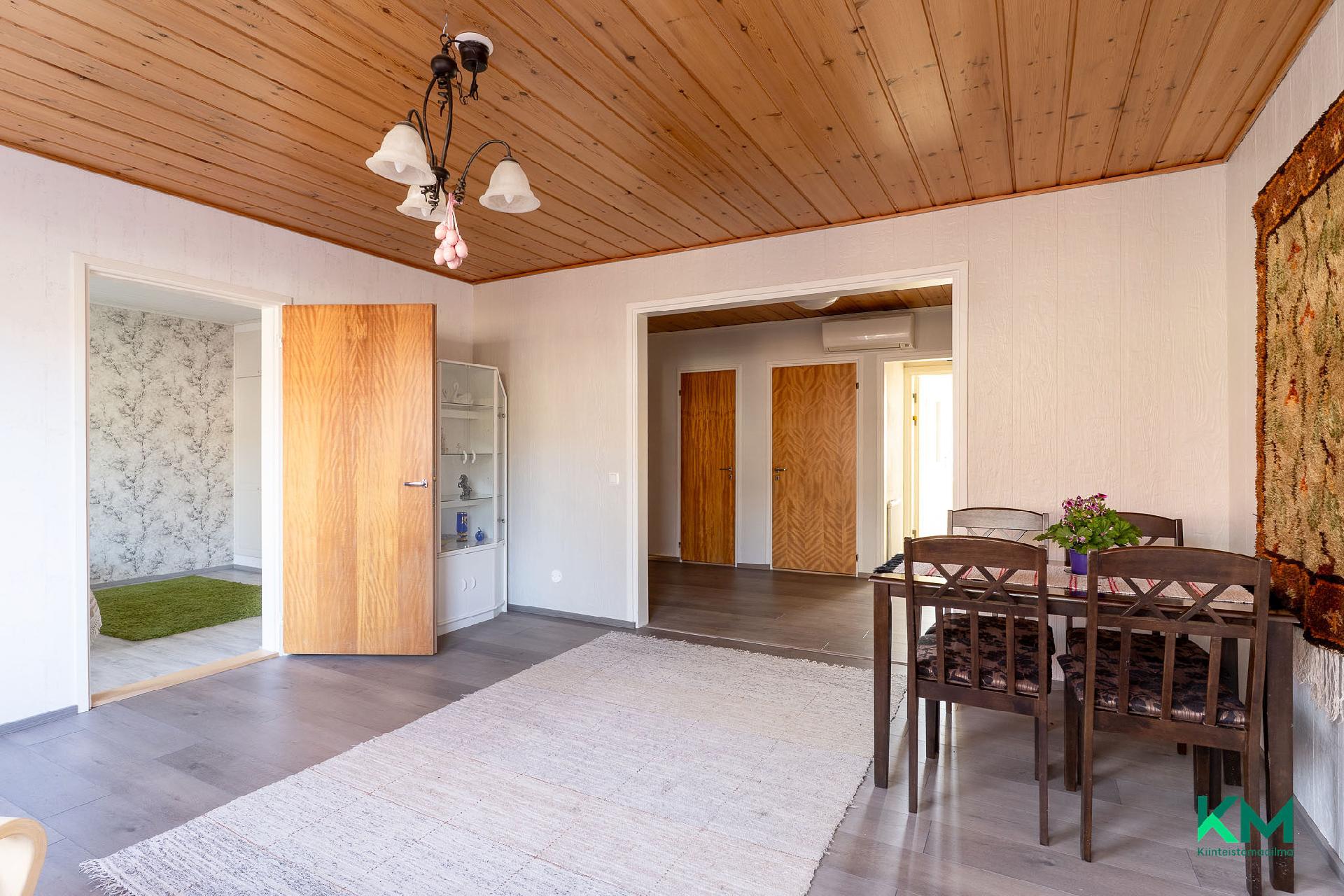 Nirvansuonkatu 8, Nirva, Tampere