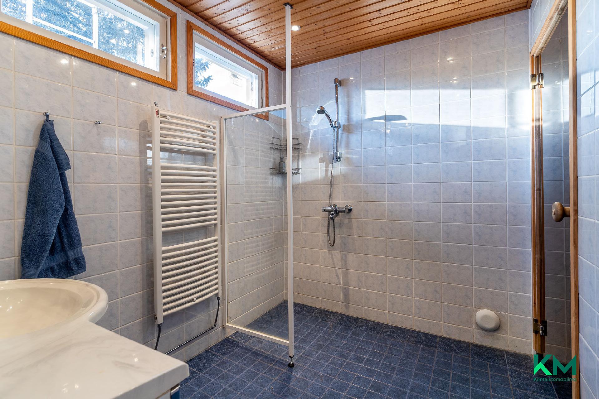 Nirvansuonkatu 8, Nirva, Tampere