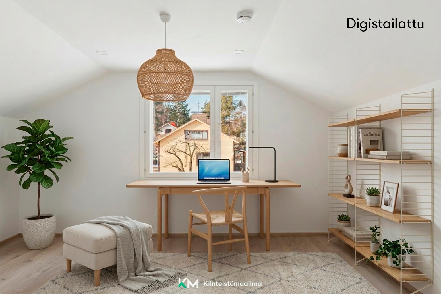 Yläkerran iso makuuhuone stailattuna työhuoneeksi. Inspiroiva näkymä ikkunasta puutaloidylliin.