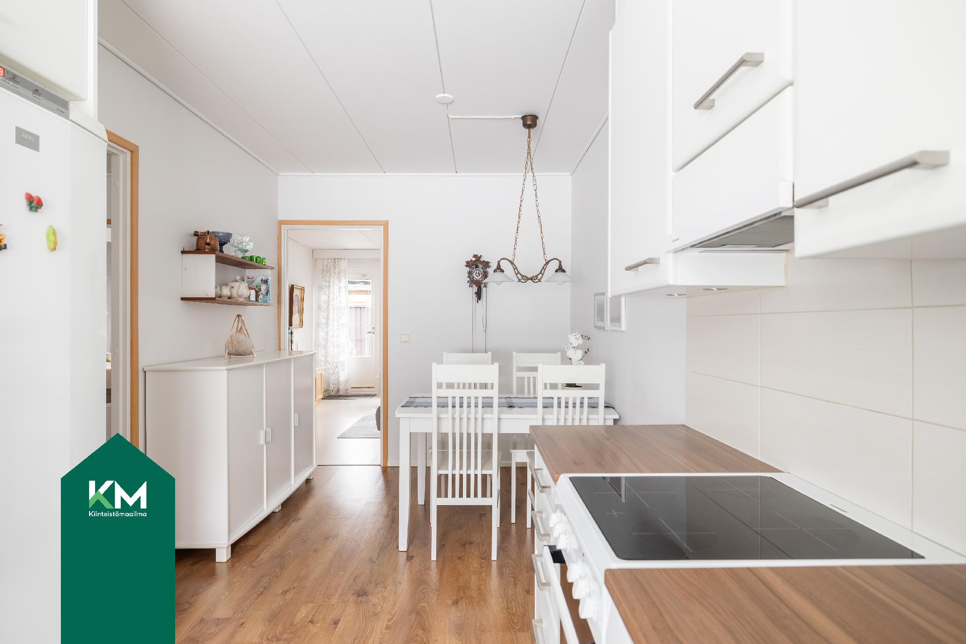 Riippakoivuntie 12, Aittakorpi, Kotka